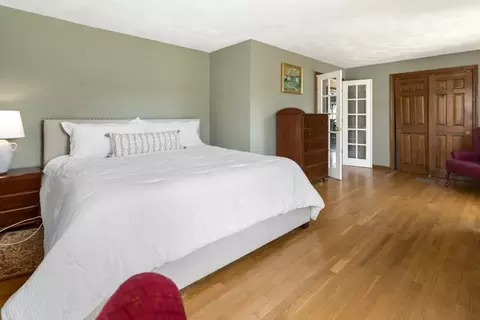 71 Red Gate Ln, Reading, MA 01867 photo 18