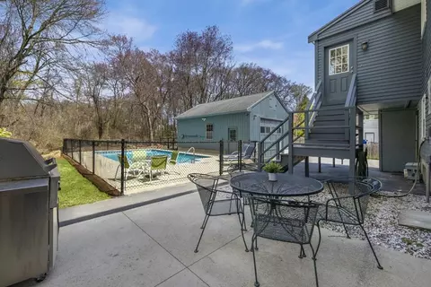 71 Red Gate Ln, Reading, MA 01867 photo 40