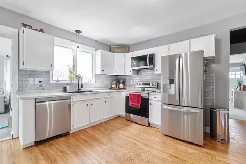 160 Pine St, Ludlow, MA 01056