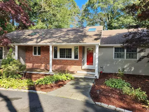 91 Holly Point Rd, Centerville, MA 02632 photo 35