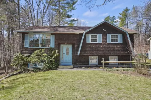 15 Proctor Rd, Townsend, MA 01469