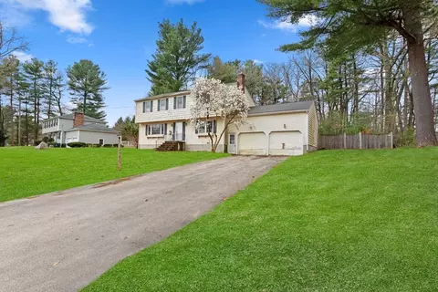 37 Crestview Dr, Millis, MA 02054 photo 2
