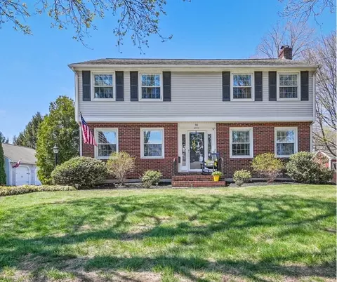 91 South St, Westborough, MA 01581
