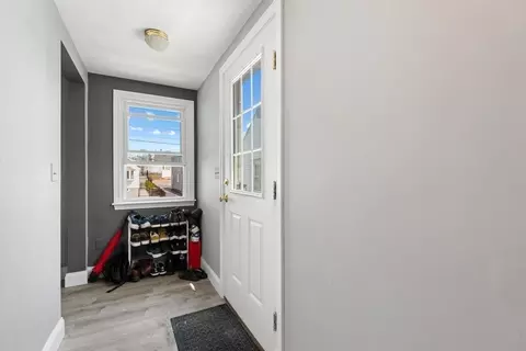 Entry Way - 152 Springvale Ave, Everett, MA 02149 photo 1 of 1