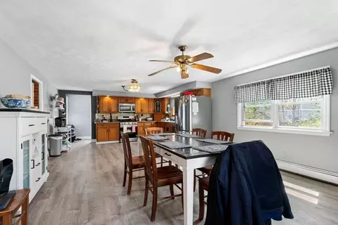 Dining - 152 Springvale Ave, Everett, MA 02149 photo 3 of 3