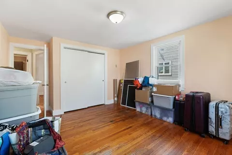 Bedroom - 152 Springvale Ave, Everett, MA 02149 photo 2 of 6