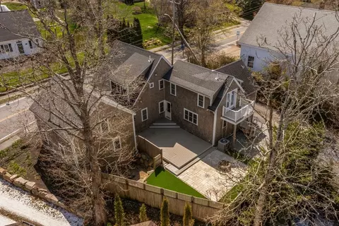208 Route 6a, Yarmouth, MA 02675