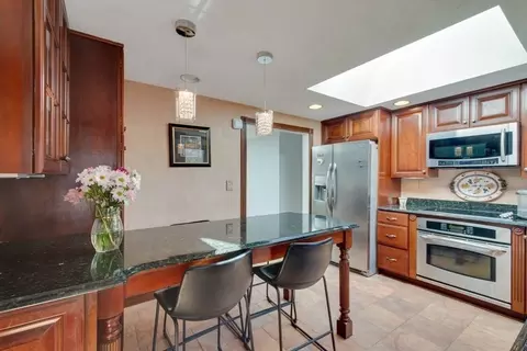 Kitchen - 4 Worcester Rd, Sharon, MA 02067 photo 3 of 4