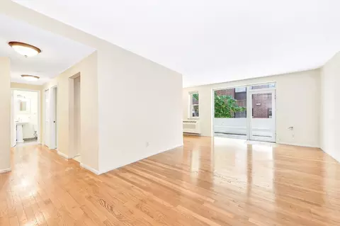 100 Marion St #34, Brookline, MA 02446