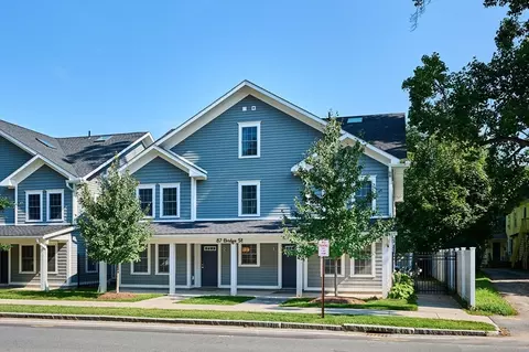 87 Bridge St #2, Northampton, MA 01060
