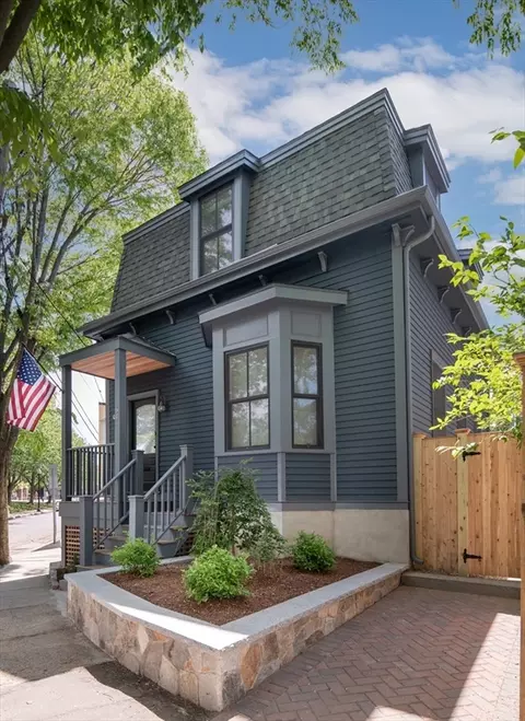 64 Meacham Rd, Somerville, MA 02144