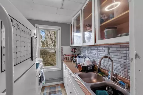 146 Hunter St, Fall River, MA 02721 photo 21