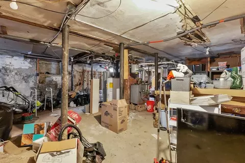 146 Hunter St, Fall River, MA 02721 photo 39