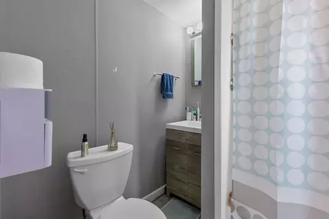 146 Hunter St, Fall River, MA 02721 photo 26