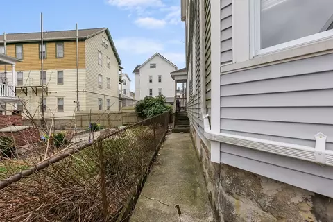 146 Hunter St, Fall River, MA 02721 photo 40