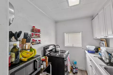 146 Hunter St, Fall River, MA 02721 photo 32