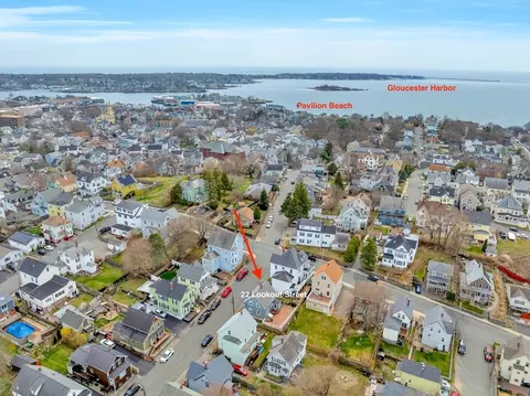 22 Lookout St, Gloucester, MA 01930 photo 4