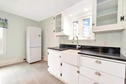 22 Lookout St, Gloucester, MA 01930 photo 25