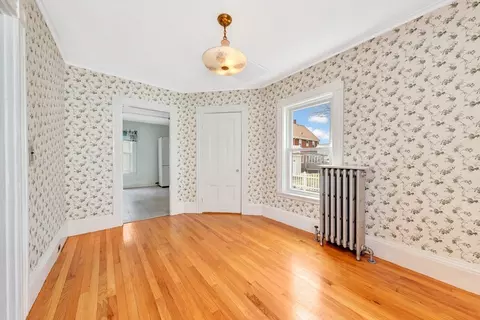 22 Lookout St, Gloucester, MA 01930 photo 17