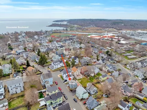 22 Lookout St, Gloucester, MA 01930 photo 3