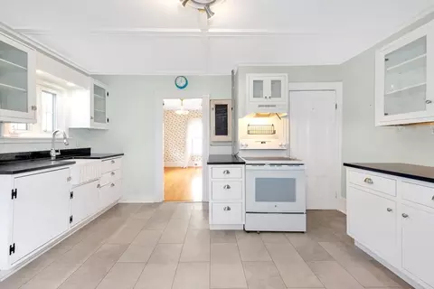 22 Lookout St, Gloucester, MA 01930 photo 21