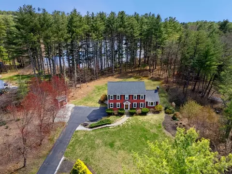 24 Britt Ln, Groton, MA 01450