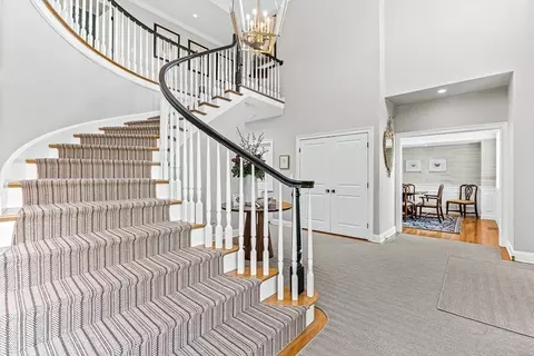5 Deer Path, Natick, MA 01760 photo 4