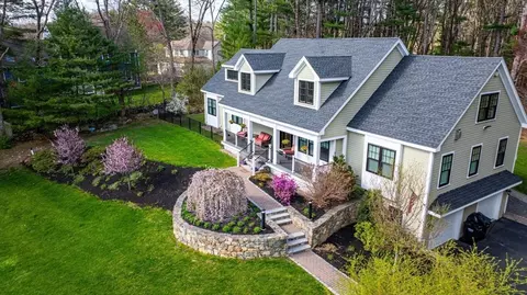 220 Maynard Rd, Sudbury, MA 01776