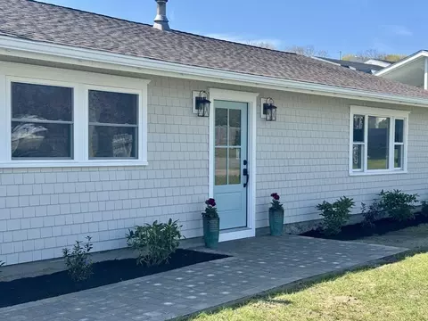 1153 Nantasket Ave, Hull, MA 02045