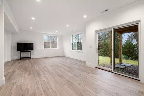 39 Donna Rd, Needham, MA 02494 photo 23