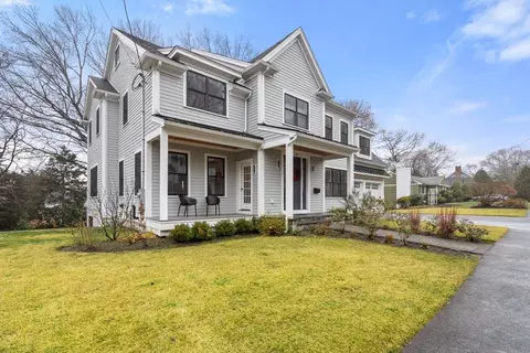 39 Donna Rd, Needham, MA 02494 photo 2