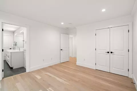 39 Donna Rd, Needham, MA 02494 photo 31