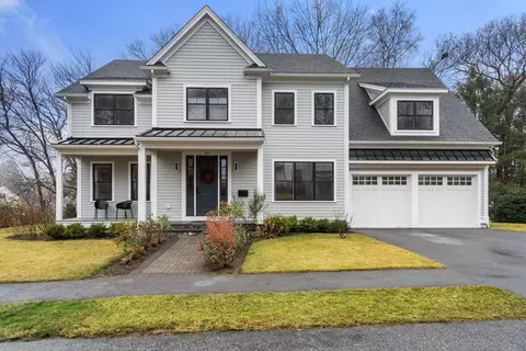 39 Donna Rd, Needham, MA 02494