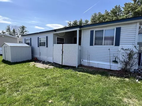 20 1st St, Exeter, NH 03833 photo 4