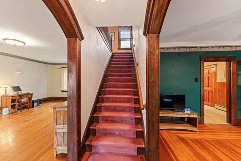 Entry Way - 197 Avenue C, Woonsocket, RI 02895 photo 2 of 3