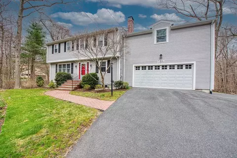186 Billings St, Sharon, MA 02067