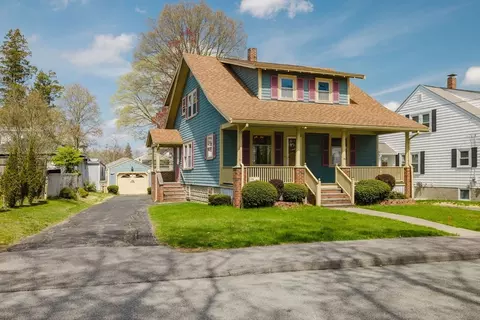 80 Washburn St, Taunton, MA 02780