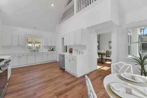 689 Main St, Barnstable, MA 02635 photo 12