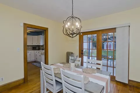 33 Gillette Ave, Springfield, MA 01118 photo 7