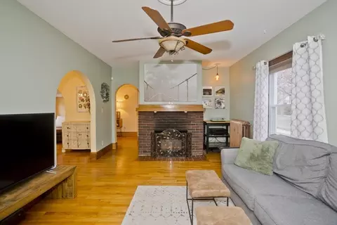 33 Gillette Ave, Springfield, MA 01118 photo 14