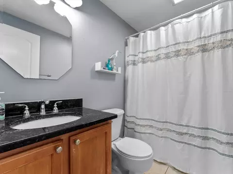 1 Ockway St #D, Worcester, MA 01604 photo 13