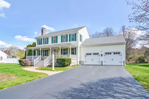 34 Laura Ln, Norton, MA 02766
