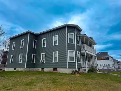 30-32 Montgomery St, Springfield, MA 01151 photo 3