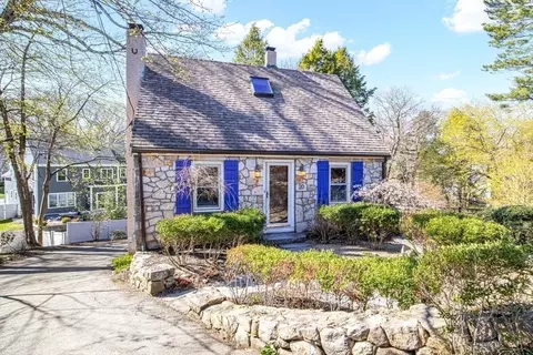 20 Gage St, Needham, MA 02492 photo 3