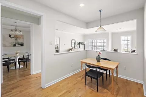 107 Clocktower Dr #303, Waltham, MA 02452 photo 8