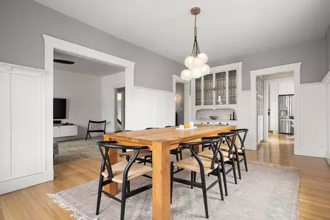 6 Shailer St #3, Brookline, MA 02446