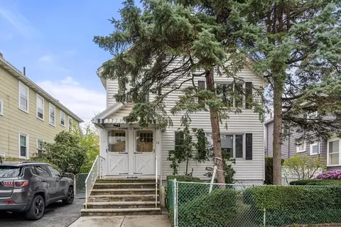 14-16 Field St, Cambridge, MA 02138