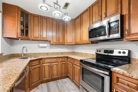 35 Eldridge #202, Boston, MA 02130 photo 9