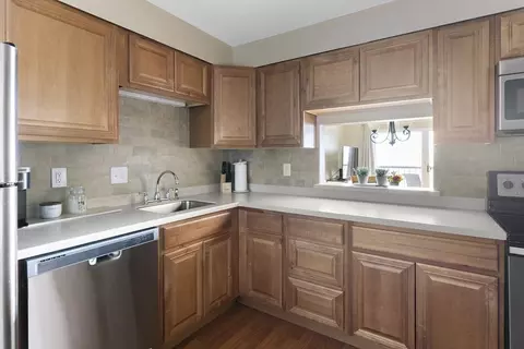 Kitchen - 3 Summit Dr #67, Reading, MA 01867 photo 2 of 2