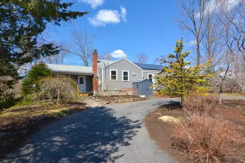 41 Flint Rd, Acton, MA 01720 photo 2
